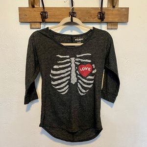 *Halloween* Old Navy 3/4 sleeve shirt 🎃